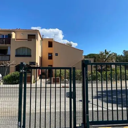 Ravissant T3 En Duplex Proche Апартаменты